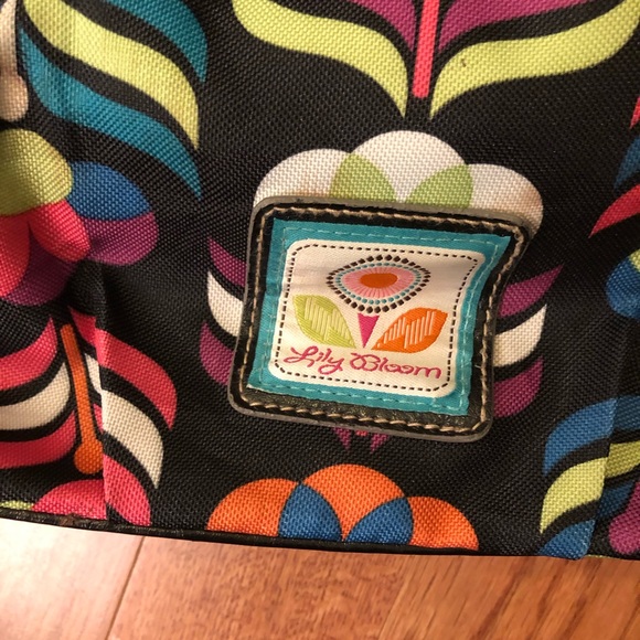 Lilly Bloom Purse Floral Design Handbag Flowers - Picture 2 of 8